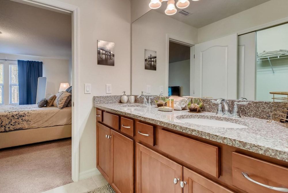 undefined 8843 GC - Windsor at Westside - Luxury 5 Beds Townhome 6