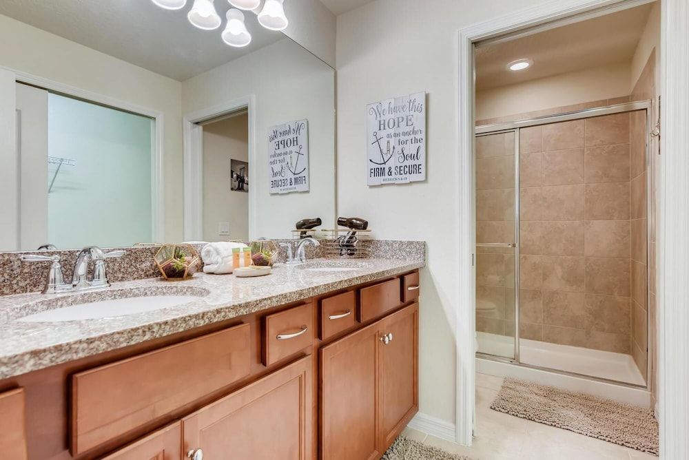 undefined 8843 GC - Windsor at Westside - Luxury 5 Beds Townhome 5