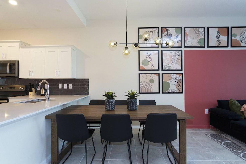 undefined Cozy Retreat Near Disney: Apartment With Amenities 8