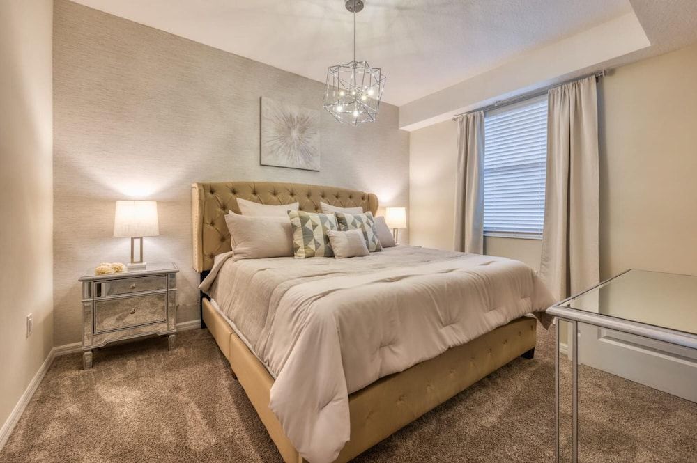 undefined Spacious and Pleasant Home Near Disney 3