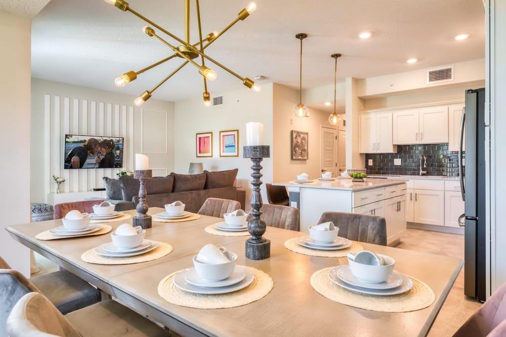 undefined Spacious and Pleasant Home Near Disney 4