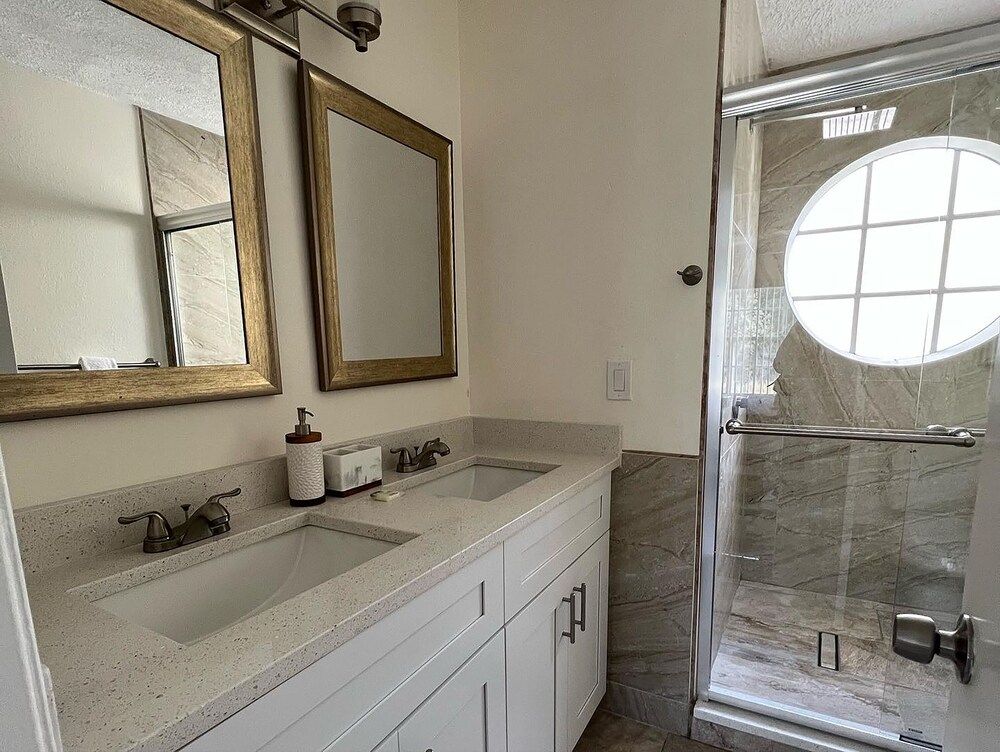 ELEGANT & LUXURY APARTMENT CLOSE DISNEY Family Apartment 8