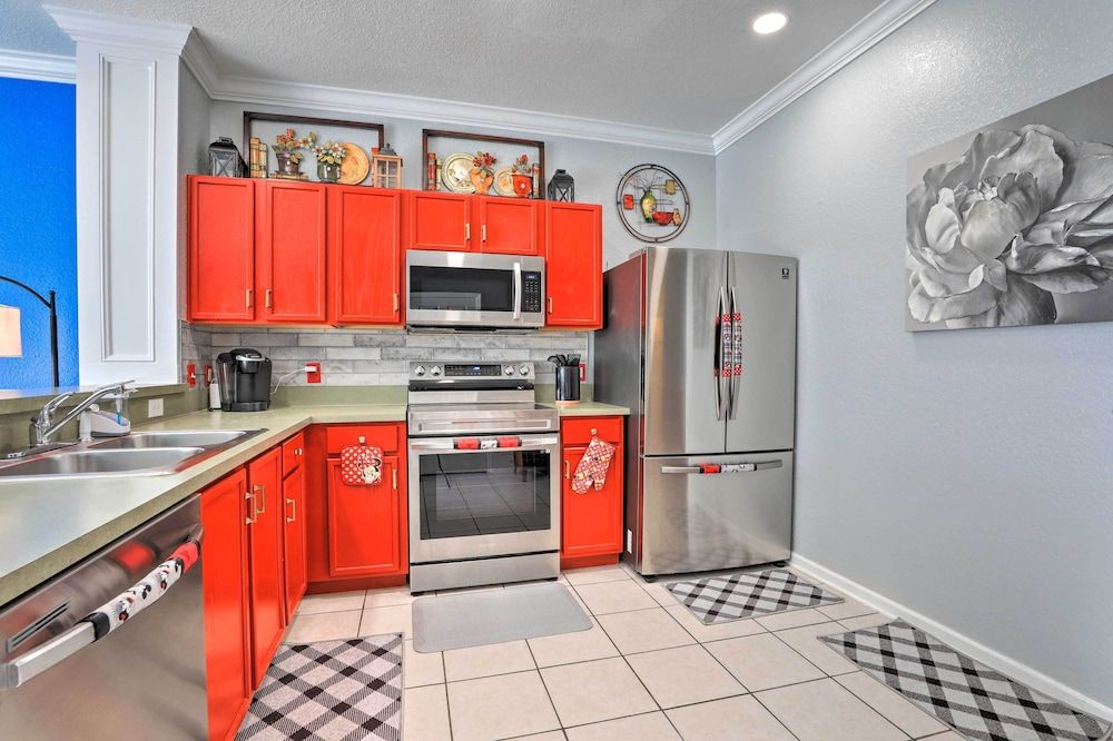 Resort Townhome w/ Splash Pool ~ 7 Mi to Disney! Apartment (3 Bedrooms) 12