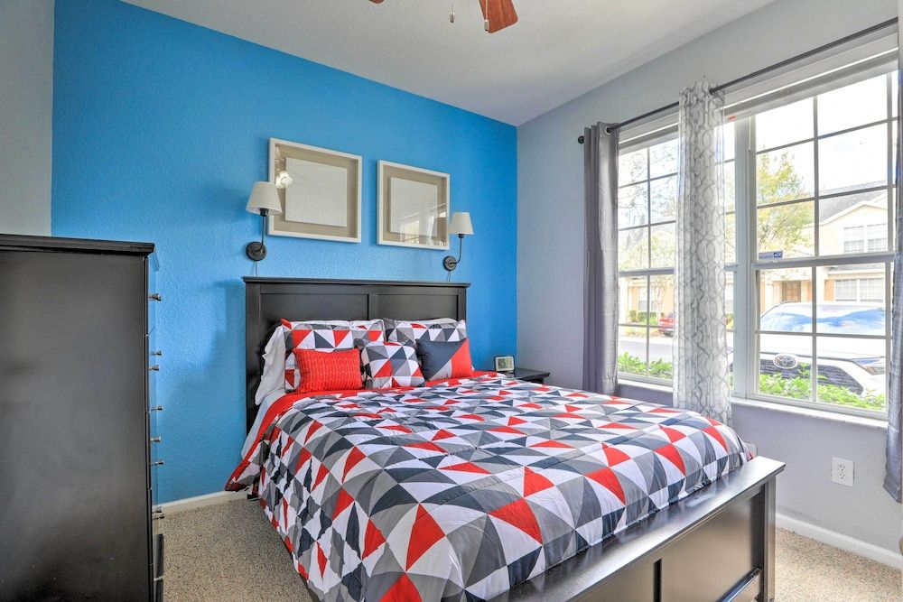 undefined Resort Townhome w/ Splash Pool ~ 7 Mi to Disney! 8