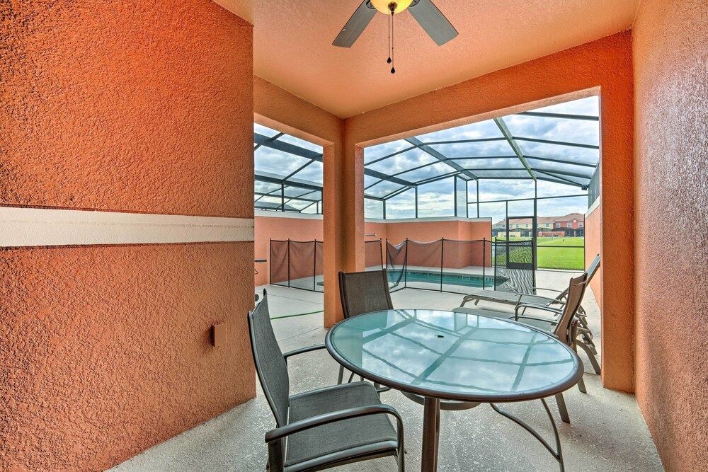undefined Townhome in Paradise Palms ~ 5 Mi to Disney 9