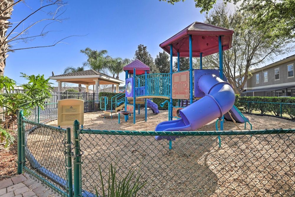 undefined Kissimmee Family Townhome w/ Amenity Access! 3