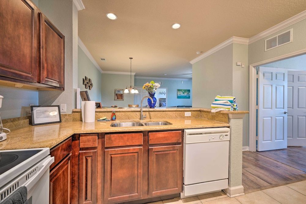 undefined Davenport Condo w/ Pool Access: 10 Mi to Disney 8