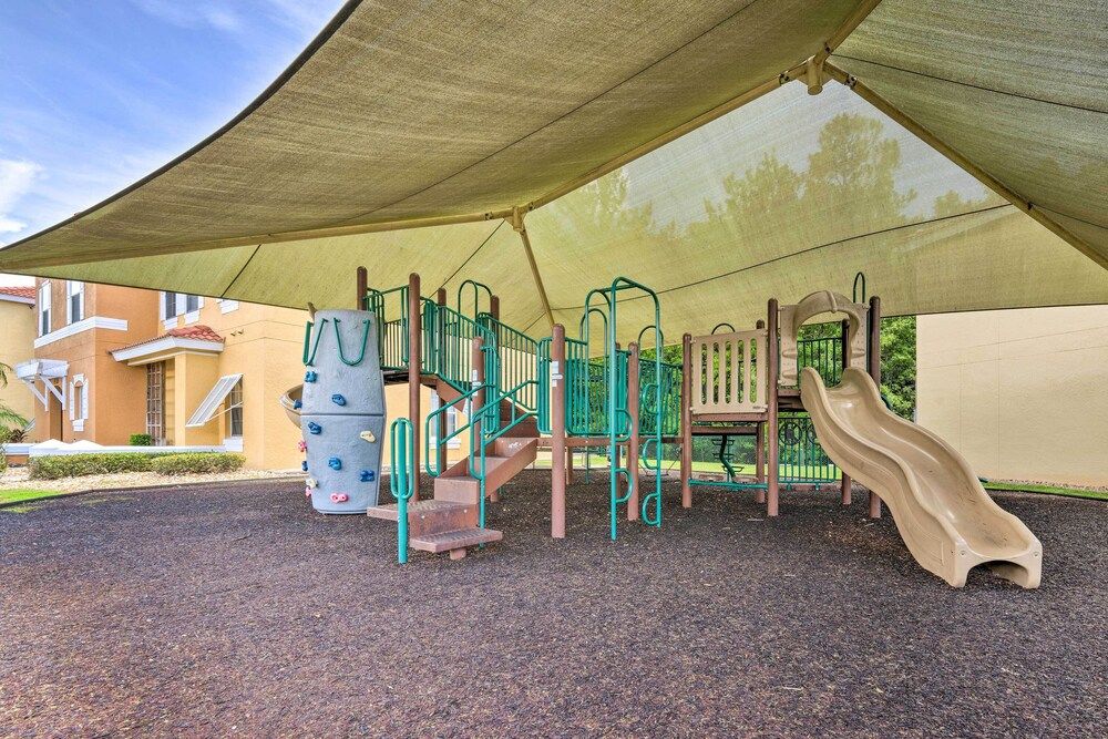 undefined Kissimmee Home w/ Pool Access ~ 9 Mi to Disney! 4