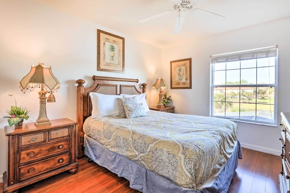 undefined Resort Townhome w/ Private Pool ~ 5 Mi to Disney! 6