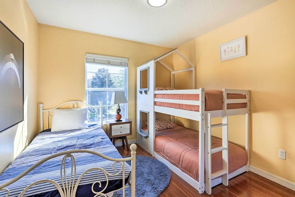 undefined Resort Townhome w/ Private Pool ~ 5 Mi to Disney! 7