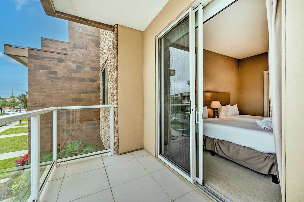 undefined Kissimmee Townhome < 2 Mi to Disney World! 7