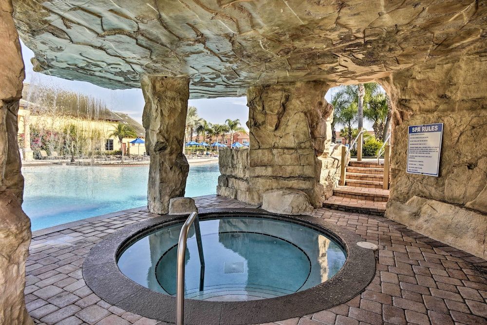 undefined Kissimmee Townhouse w/ Private Pool & Grill! 3