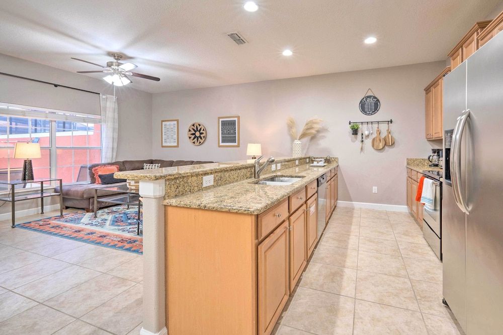 undefined Kissimmee Townhouse w/ Private Pool & Grill! 6