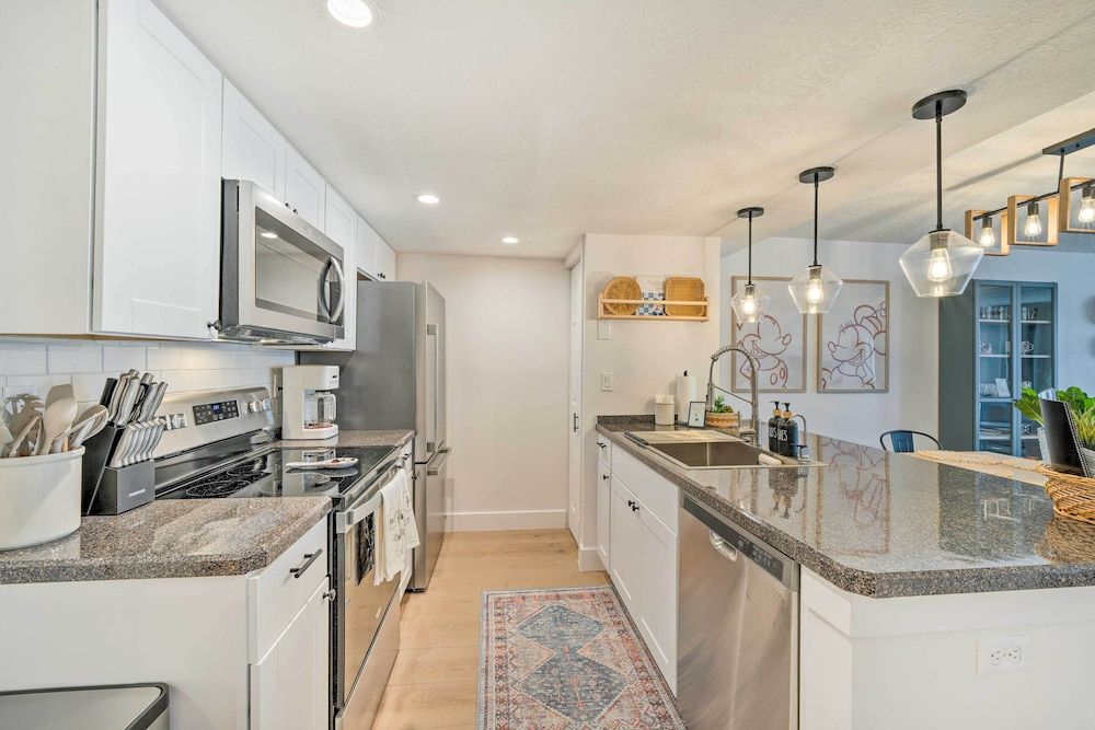 undefined Chic Kissimmee Townhome: 4 Mi to Disney! 5