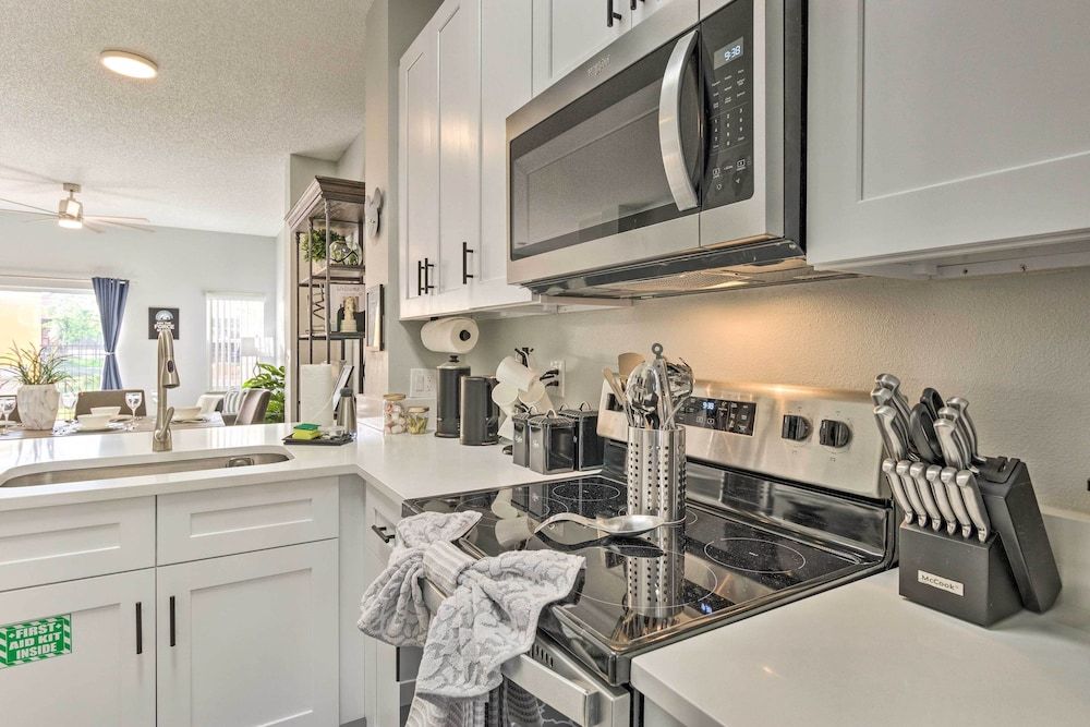 undefined Kissimmee Townhome - 7 Mi to Disney Parks! 8