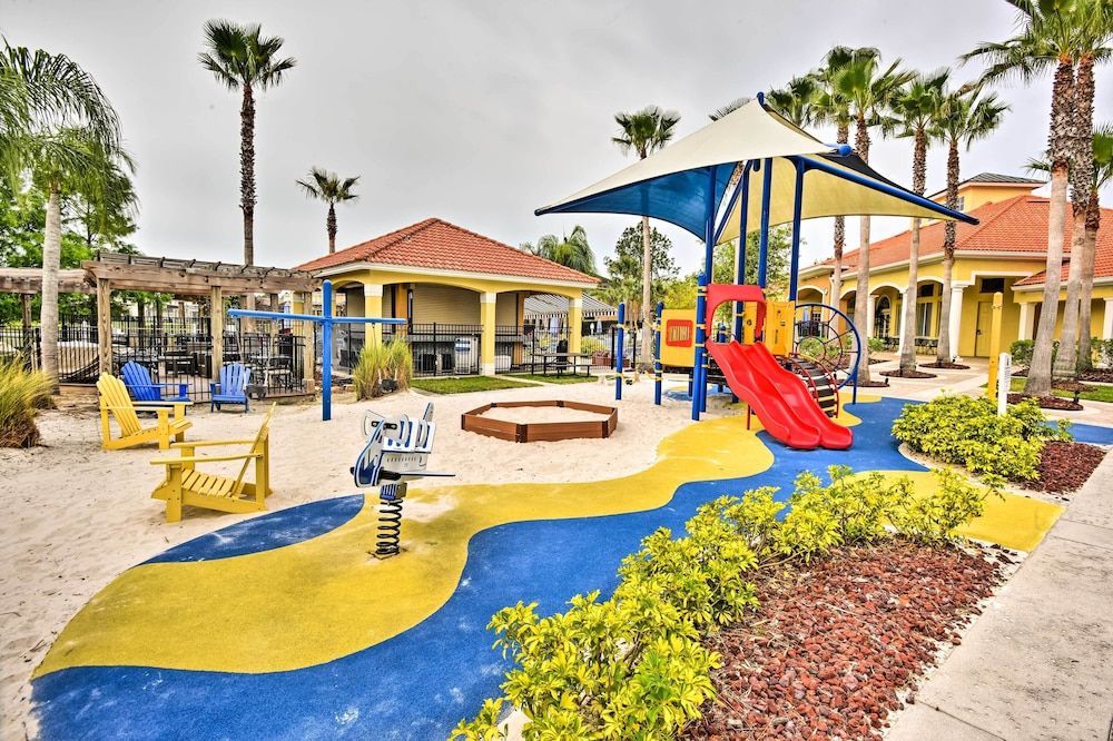 undefined Kissimmee Townhome - 7 Mi to Disney Parks! 5