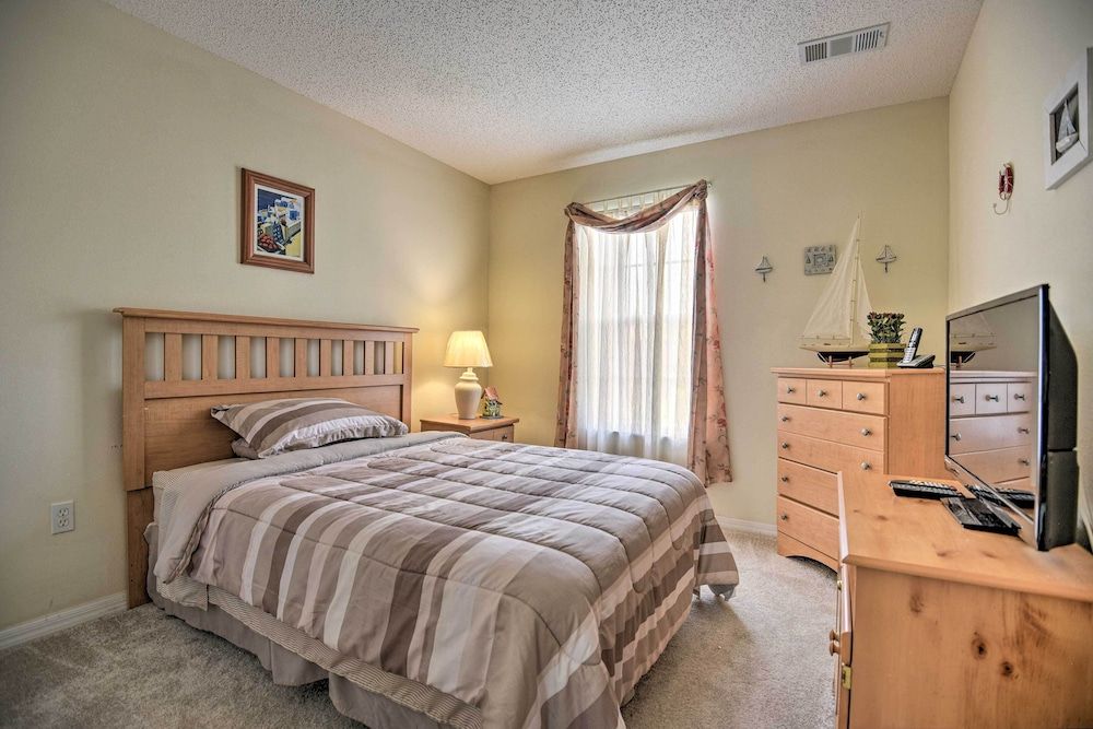 undefined Townhome w/ Resort Amenities: 5 Mi to Disney World 10