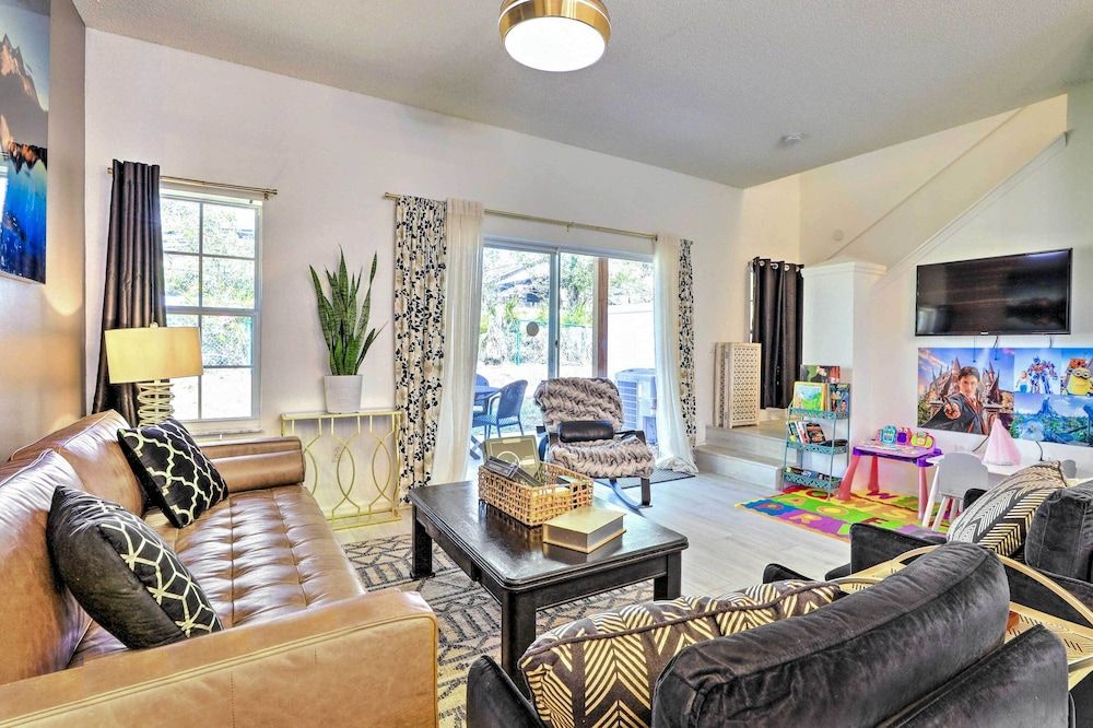 undefined Bright Kissimmee Retreat: Resort Pool Access!