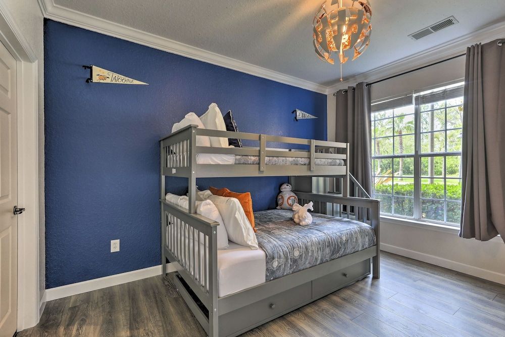 undefined Resort Condo w/ Pool Access 10 Mi to Disney Parks! 2