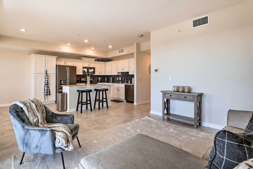 undefined Resort Hideaway ~ 6 Miles to Walt Disney World! 7