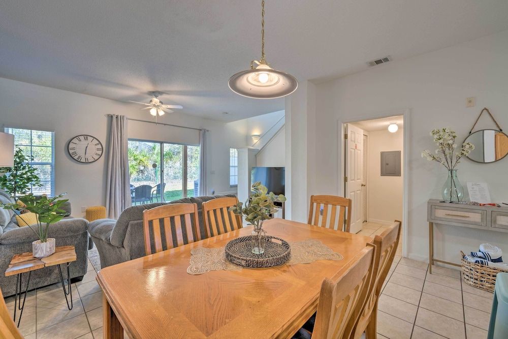 undefined Charming Townhome w/ Patio < 9 Mi to Disney! 7