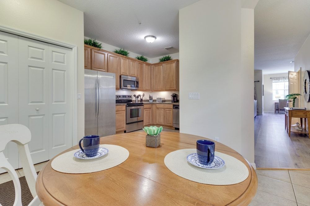 undefined Kissimmee Retreat w/ Pool Access < 4 Mi to Disney! 4