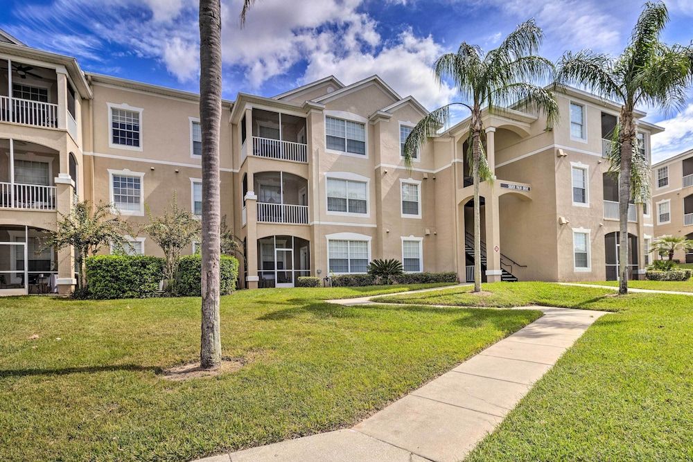 undefined Cozy Kissimmee Condo ~ 6 Mi to Disney World! 4