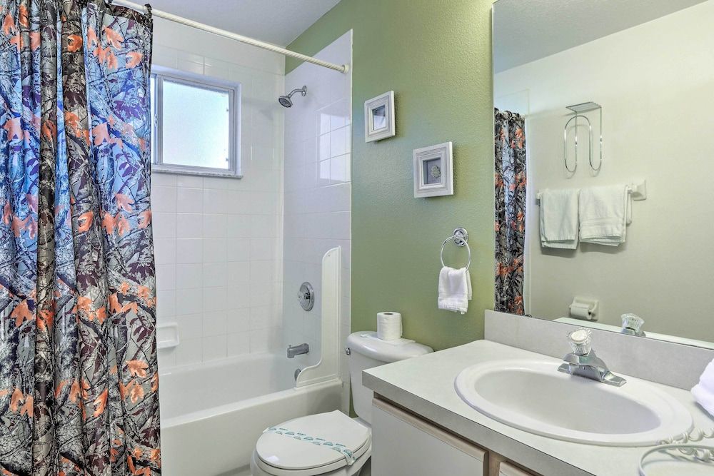 Bright Kissimmee Condo < 6 Mi to Disney World Apartment (3 Bedrooms) 13