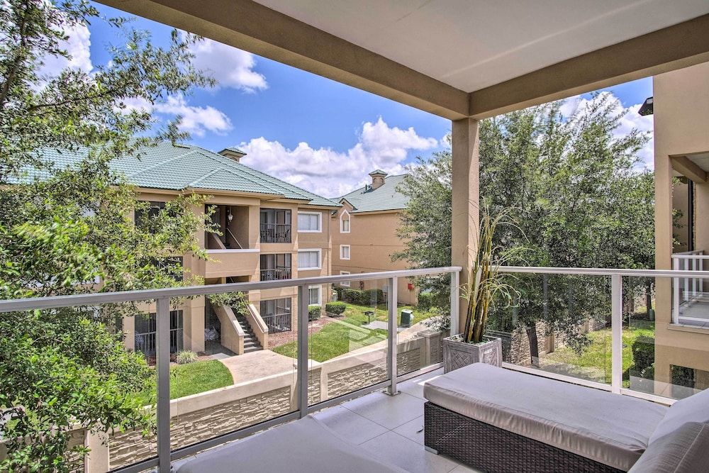 undefined Stylish Magic Village Abode ~ 1 Mi to Disney! 4