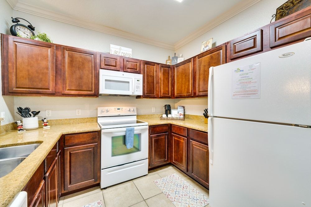undefined Orlando Condo w/ Luxe Resort Perks - Near Disney! 4