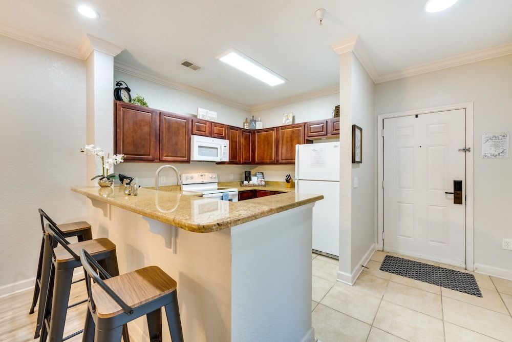 undefined Orlando Condo w/ Luxe Resort Perks - Near Disney! 5