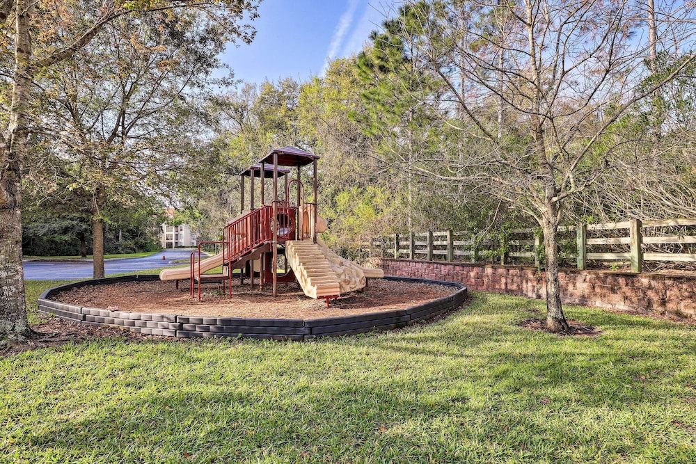 undefined Stylish Tuscana Resort Condo w/ Pool, Near Disney! 3