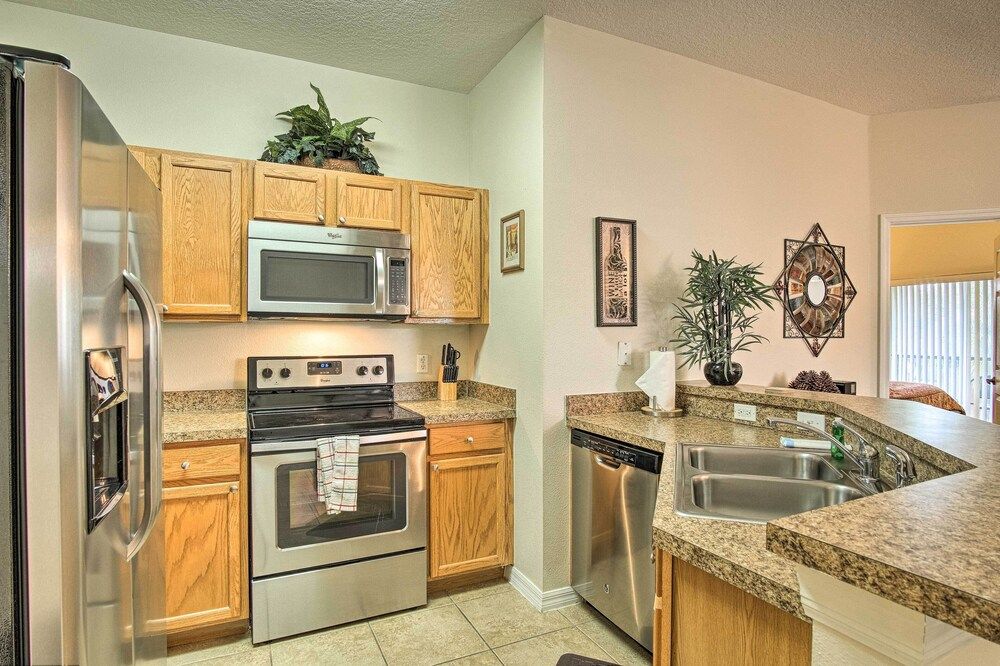 undefined Quiet Condo w/ Balcony ~ 2 Miles to Disney World!