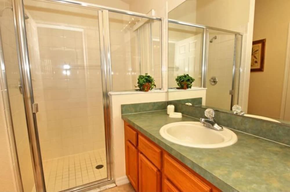 Ly218454 - Oak Island Cove - 4 Bed 3 Baths Villa Family Villa, Hot Tub, Garden Area 10