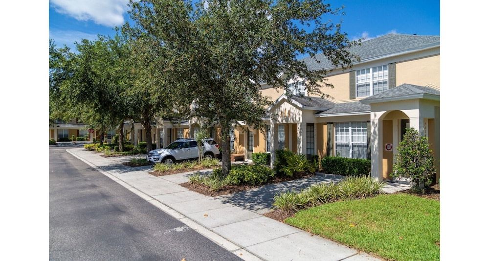 undefined Palace in Paradise 8