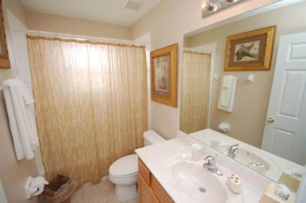 Ly53780 - Emerald Island - 7 Bed 4.5 Baths Villa Family Villa, Multiple Bedrooms, Private Pool, Garden Area 25