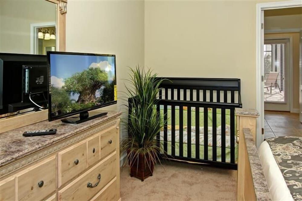 Champions Gate #4 - The Retreat - 8 Bed 5 Baths Villa Family Villa, Multiple Bedrooms, Garden Area 18