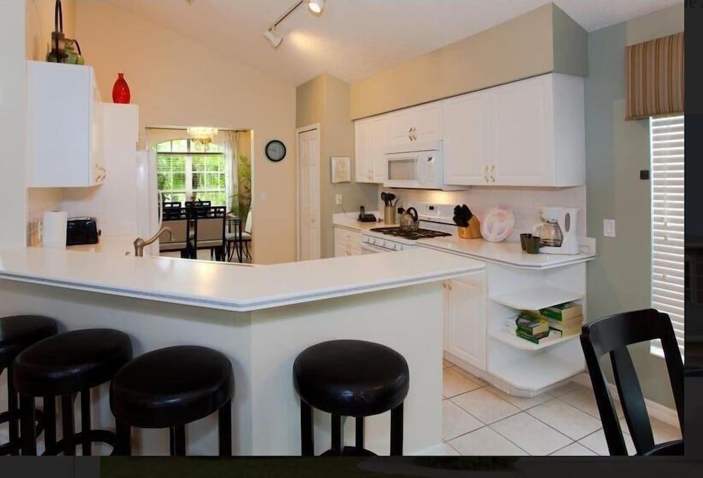 undefined Ly235476 - Oak Island Harbour - 4 Bed 2.5 Baths Villa 6