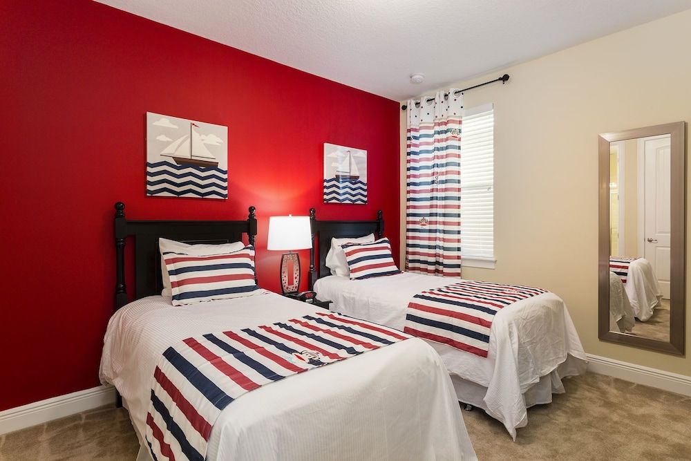 The Encore Club #4 - 10 Bed 10 Baths Villa Family Villa, Multiple Bedrooms, Garden Area 3