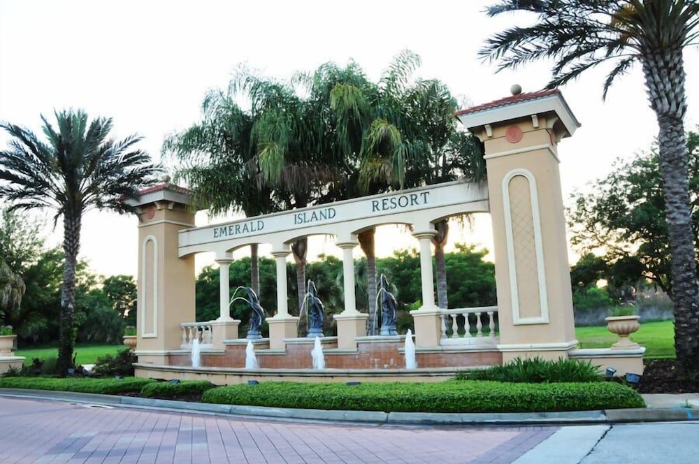 Emerald Island #4 - 7 Bed 6 Baths Villa Family Villa, Multiple Bedrooms, Garden Area 24