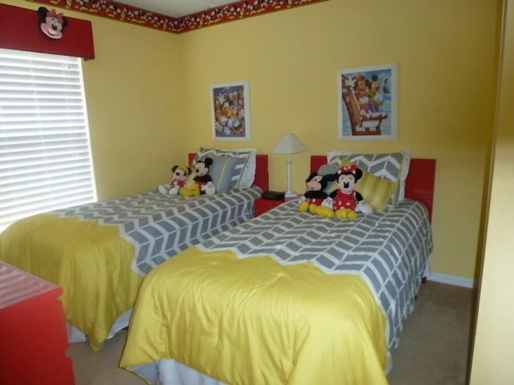 Childrens Theme Room