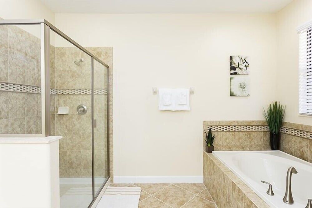 Ov3060 - Champions Gate Resort - 8 Bed 5 Baths Villa Family Villa, Multiple Bedrooms, Hot Tub, Garden Area 9