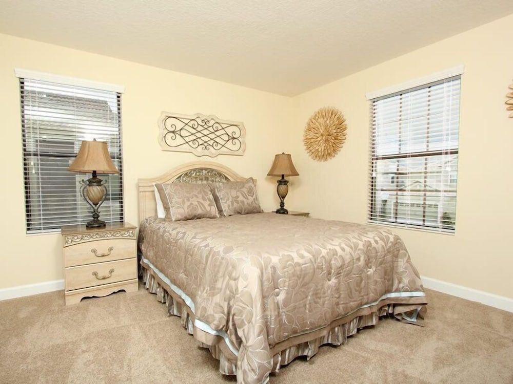 Ov2997 - Champions Gate Resort - 8 Bed 5 Baths Villa Family Villa, Balcony, Garden Area 3