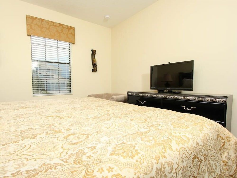 Ov2997 - Champions Gate Resort - 8 Bed 5 Baths Villa Family Villa, Balcony, Garden Area 10