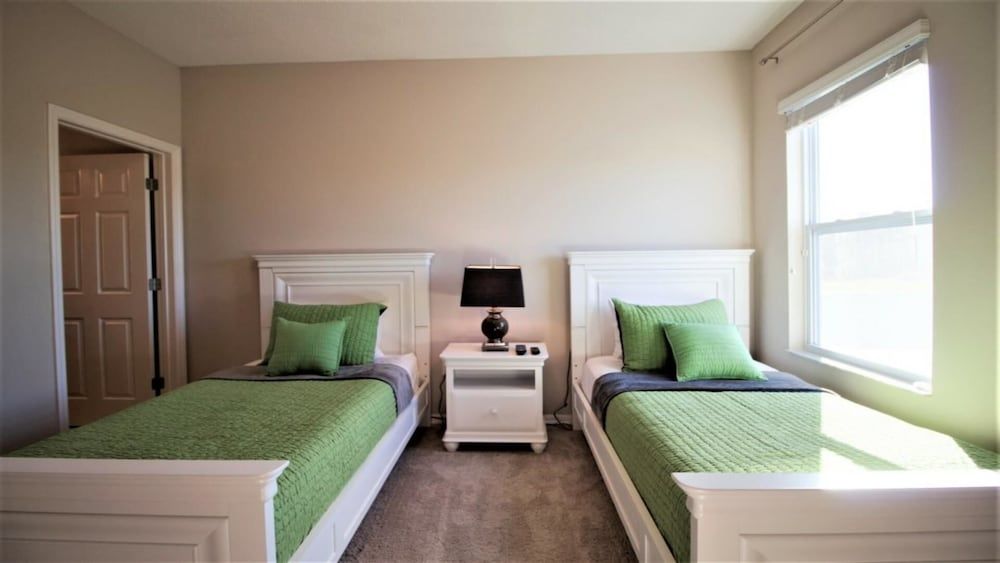 Aco236627 - Golden Palms Resort - 8 Bed 6 Baths Villa Family Villa, Multiple Bedrooms, Hot Tub, Garden Area 23