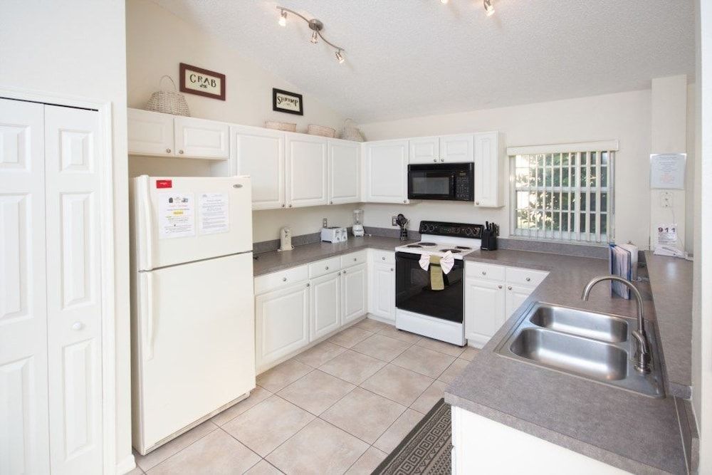 Ip60224 - Rolling Hills Estates - 4 Bed 3 Baths Villa Family Villa, Hot Tub, Garden Area 10