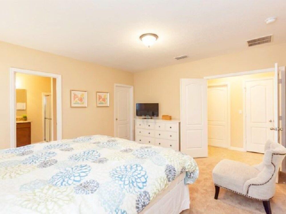 Fv50149 - Calabria - 5 Bed 4 Baths Villa Family Villa, Hot Tub, Garden Area 7