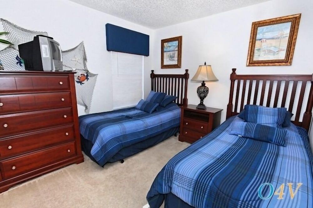 Ov556 - Emerald Island - 7 Bed 4 Baths Villa Family Villa, Balcony, Garden Area 8