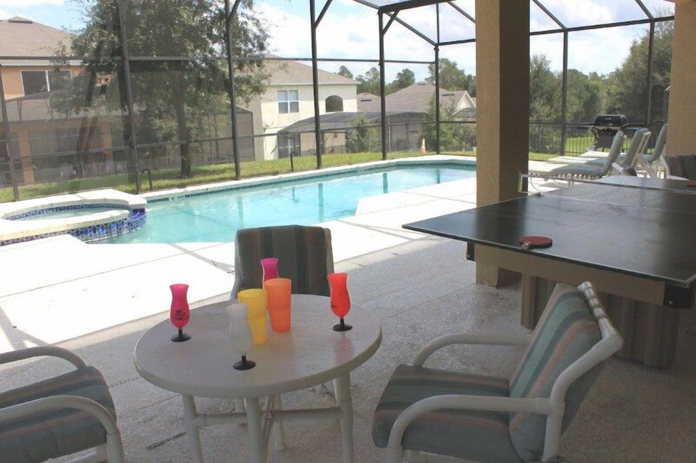 Ov2182 - Emerald Island - 7 Bed 5.5 Baths Villa Family Villa, Multiple Bedrooms, Hot Tub, Garden Area 8