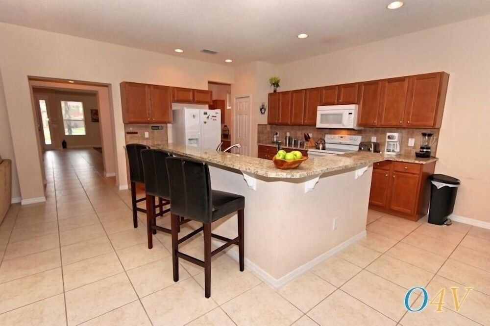 Ov2630 - Bella Vida Resort - 6 Bed 5.5 Baths Villa Family Villa, Hot Tub, Garden Area 11